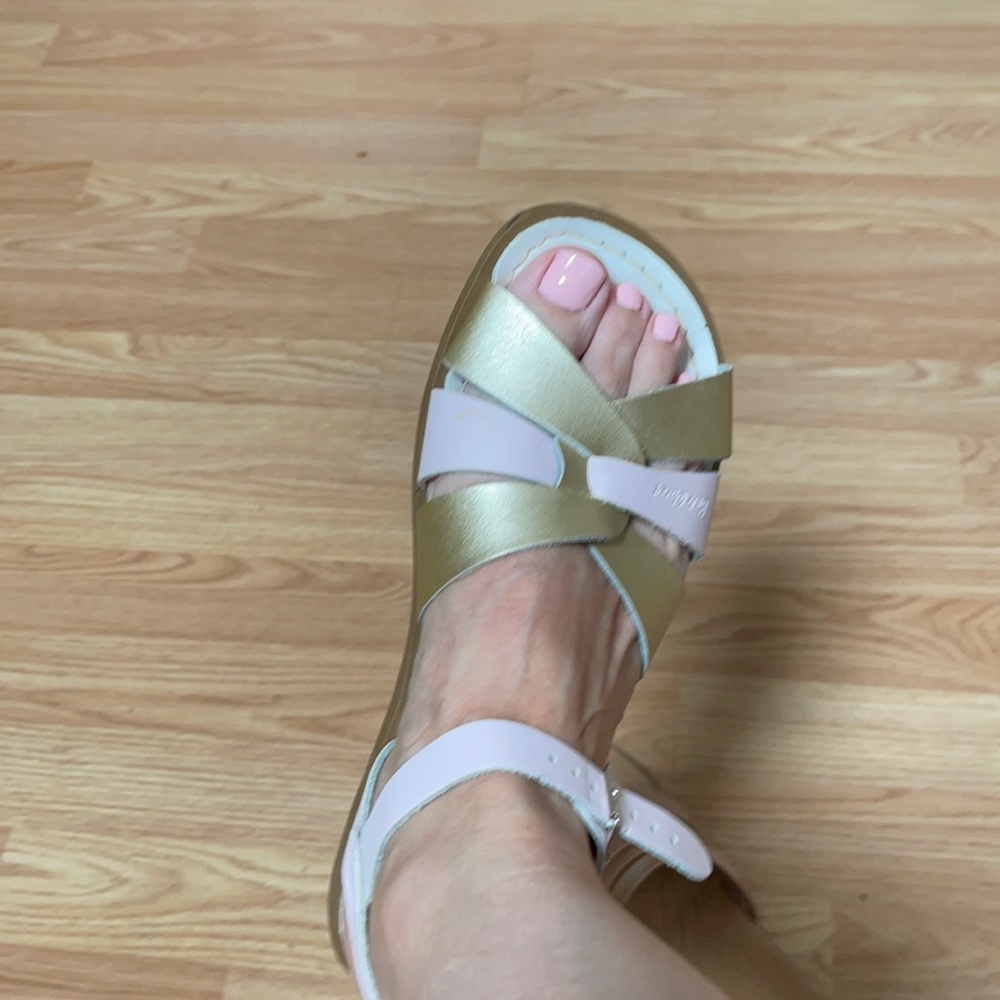 Saltwater Sandals